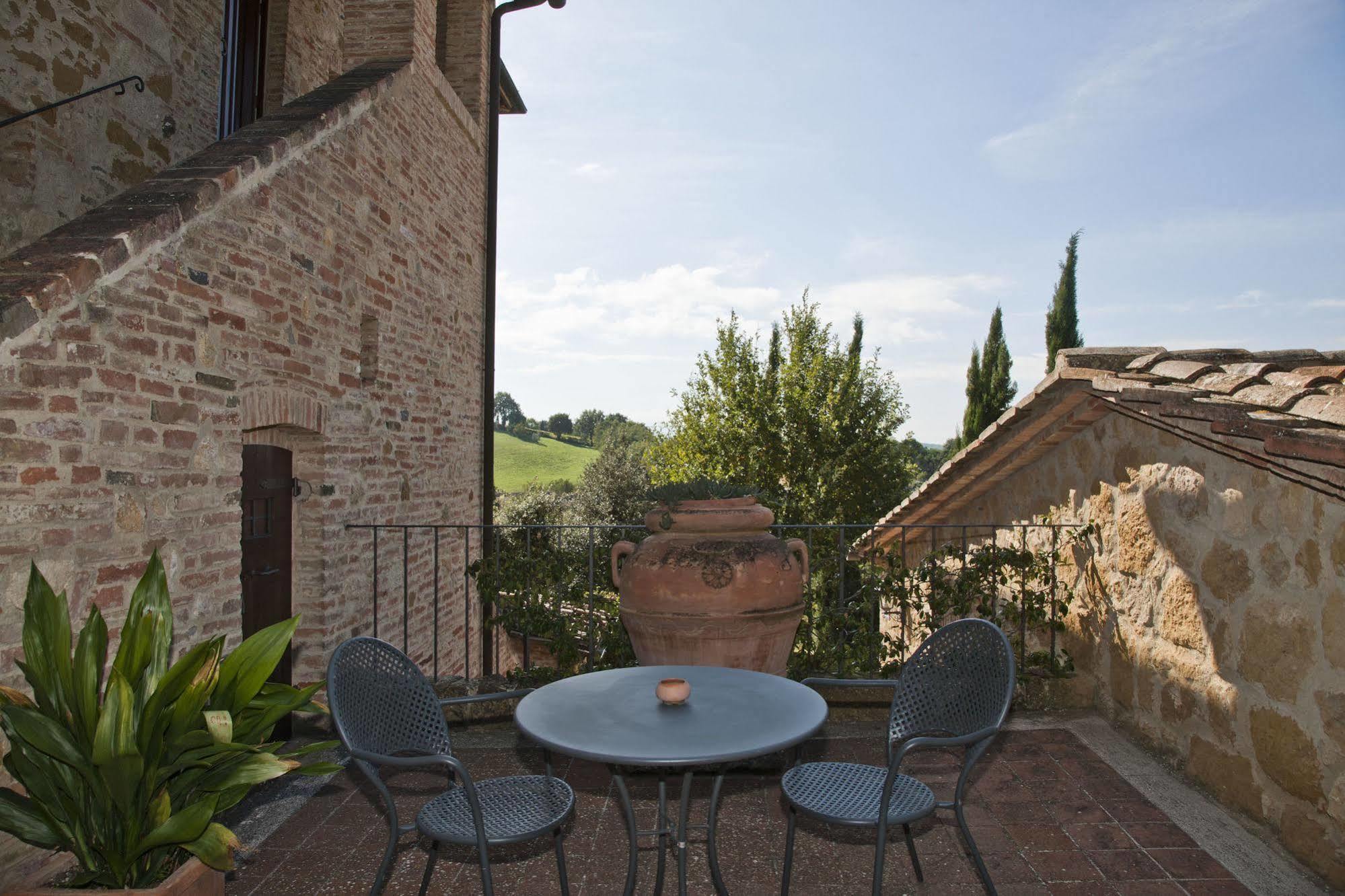 Villa Montorio Montepulciano Stazione Exterior foto
